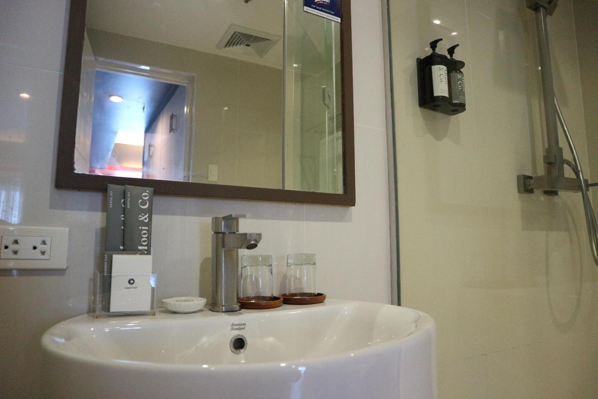Kl Serviced Residences Managed By Hii Makati City Exterior foto